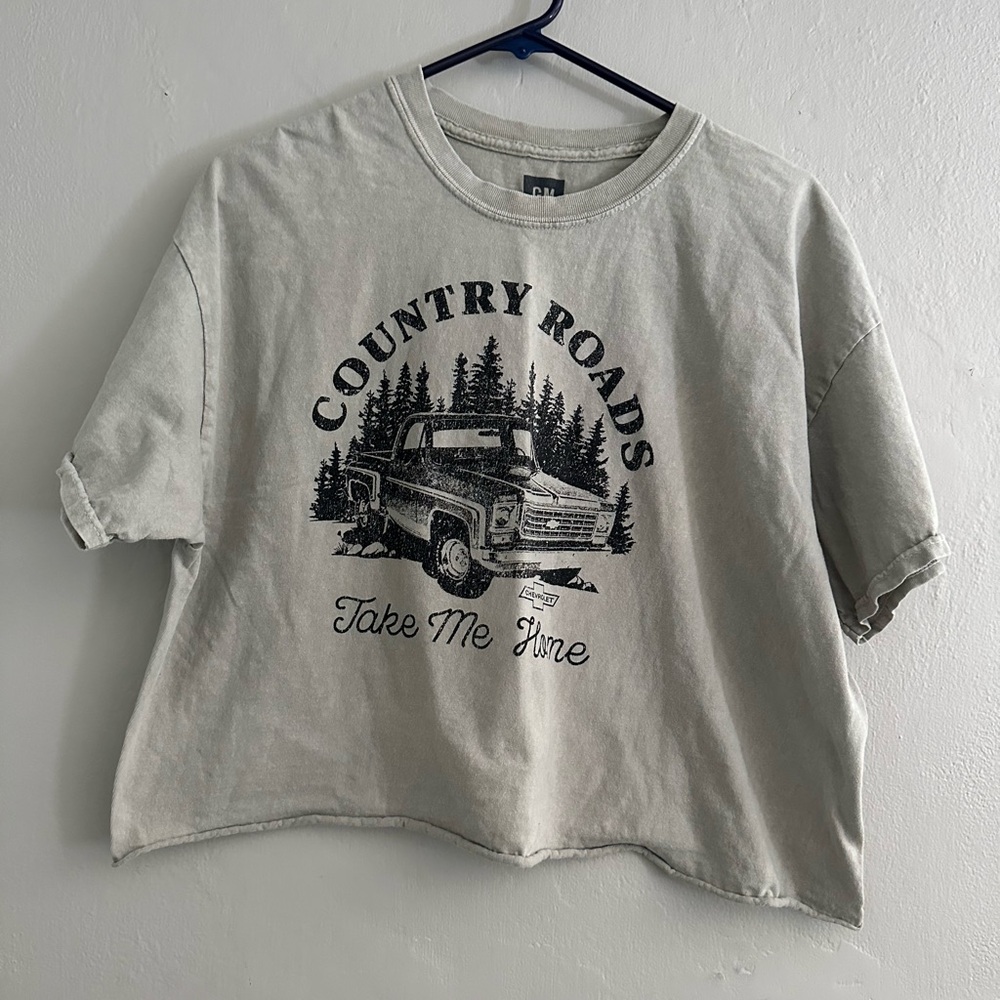 Cropped XL tee
